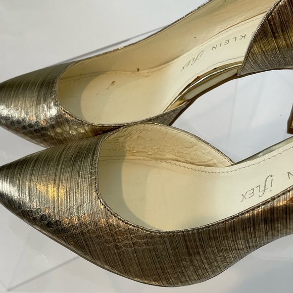 ANNE KLEIN PUMPS - Picture 2 of 6